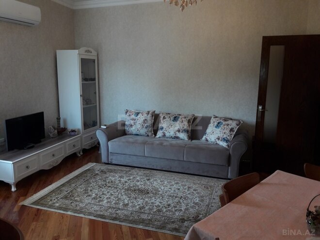 Продаётся 1-комн. вторичка 40 м², м. Элмляр Академиясы, photo 4 from 20