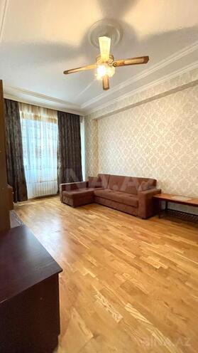 Продаётся 2-комн. новостройка 45 м², м. Нефтчиляр, photo 4 from 13