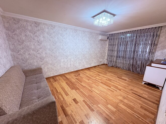 Продаётся 3-комн. вторичка 52 м², м. Бакмил, photo 3 from 17