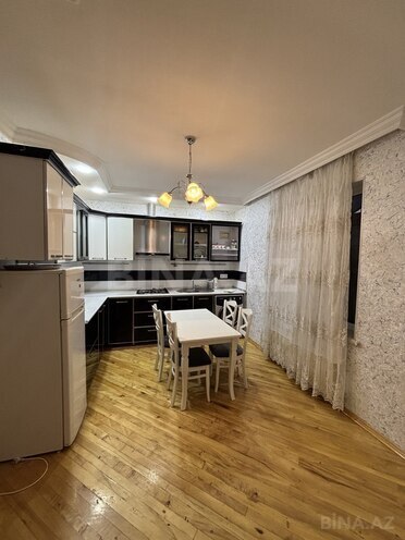 Satılır 7 otaqlı həyət evi/bağ evi 244 m², photo 13 from 27