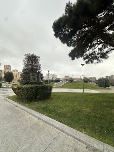Satılır 2 otaqlı köhnə tikili 50 m², İnşaatçılar m., photo 3 from 15