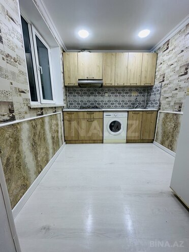 Satılır 2 otaqlı köhnə tikili 50 m², İnşaatçılar m., photo 14 from 15