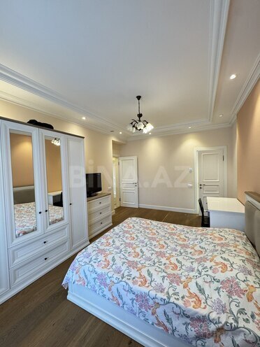 Продаётся 3-комн. новостройка 170 м², м. Низами, photo 8 from 29