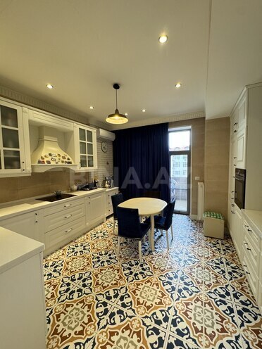 Продаётся 3-комн. новостройка 170 м², м. Низами, photo 20 from 29