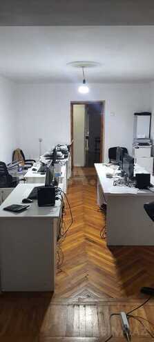 İcarəyə verilir 4 otaqlı köhnə tikili 95 m², Gənclik m., photo 4 from 18