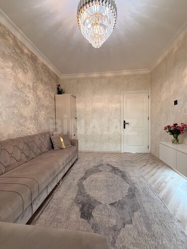 Продаётся 3-комн. вторичка 80 м², м. Ази Асланов, photo 9 from 24