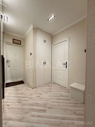 Продаётся 3-комн. вторичка 80 м², м. Ази Асланов, photo 17 from 24