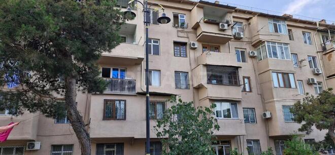 İcarəyə verilir 3 otaqlı köhnə tikili 85 m², Elmlər Akademiyası m., photo 19 from 20