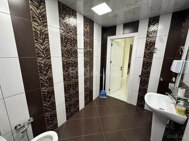 Сдается 5-комн. офис 220 м², м. Низами, photo 26 from 31
