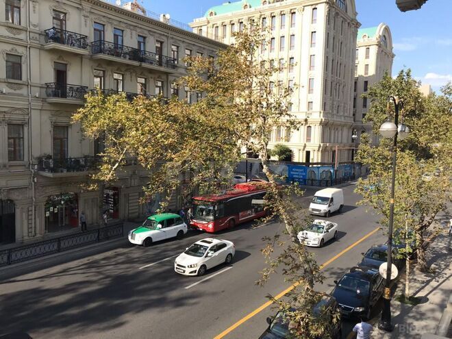 Сдаётся 3-комн. новостройка 100 м², м. Сахил, photo 12 from 13