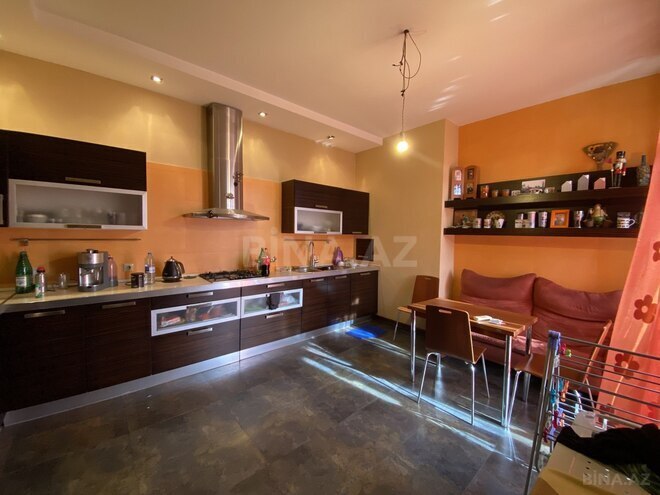 Продаётся 3-комн. новостройка 135 м², м. Элмляр Академиясы, photo 8 from 14