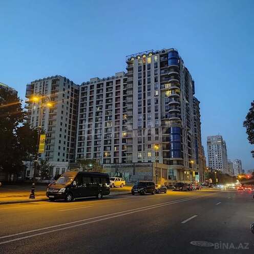 Продаётся 3-комн. новостройка 156.3 м², м. Элмляр Академиясы, photo 21 from 31
