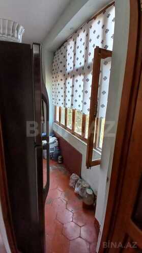 Сдаётся 3-комн. вторичка 80 м², м. Нефтчиляр, photo 12 from 15