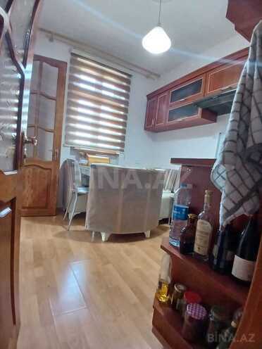 Сдаётся 3-комн. вторичка 80 м², м. Нефтчиляр, photo 9 from 15