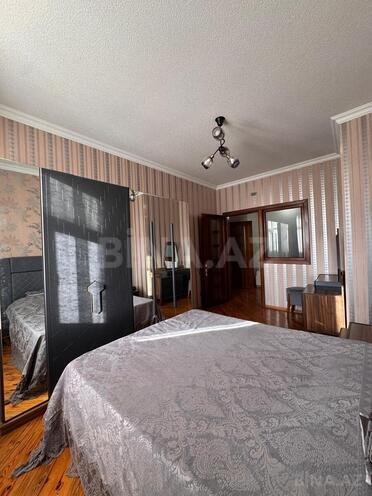 Сдаётся 3-комн. новостройка 130 м², м. Иншаатчылар, photo 4 from 12