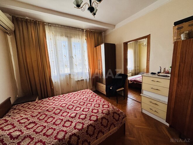 Продаётся 4-комн. вторичка 92 м², м. Ичеришехер, photo 11 from 16