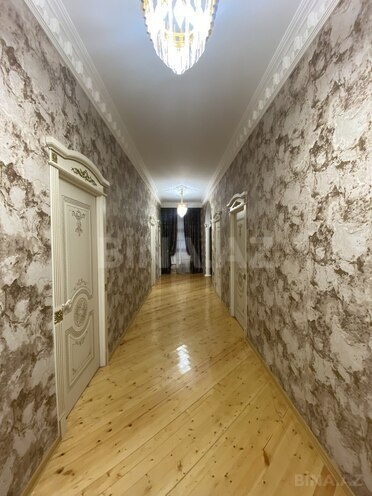 Продаётся 9-комн. дом/дача 750 м², photo 11 from 22