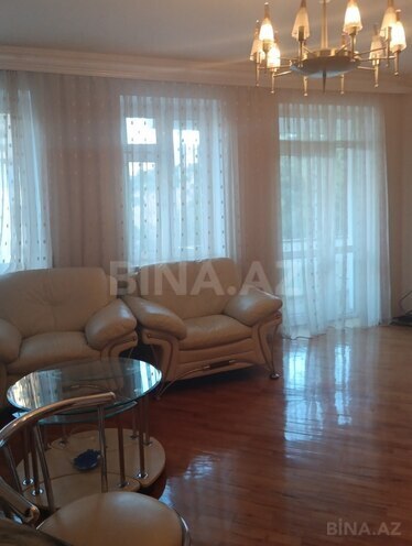 Сдаётся 7-комн. вторичка 200 м², м. 28 мая, photo 4 from 7