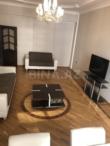 İcarəyə verilir 3 otaqlı yeni tikili 108 m², Nizami m., photo 3 from 22