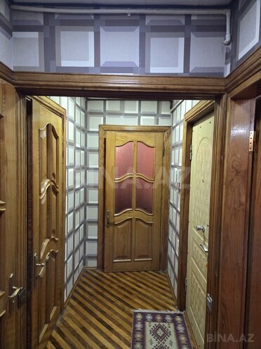 Сдаётся 2-комн. вторичка 52 м², м. Нефтчиляр, photo 9 from 13