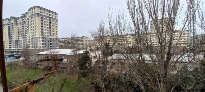 İcarəyə verilir 5 otaqlı köhnə tikili 120 m², Xalqlar Dostluğu m., photo 31 from 32