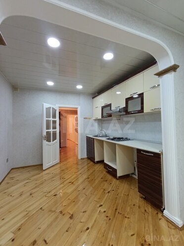 Satılır 3 otaqlı köhnə tikili 80 m², Bakıxanov q., photo 3 from 12