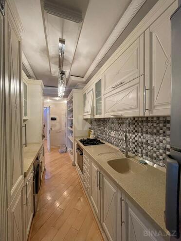 Продаётся 4-комн. новостройка 108 м², м. Иншаатчылар, photo 8 from 18