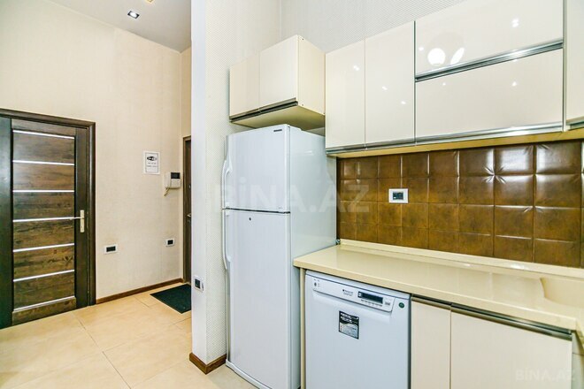 Сдаётся 2-комн. вторичка 70 м², м. Сахил, photo 13 from 27