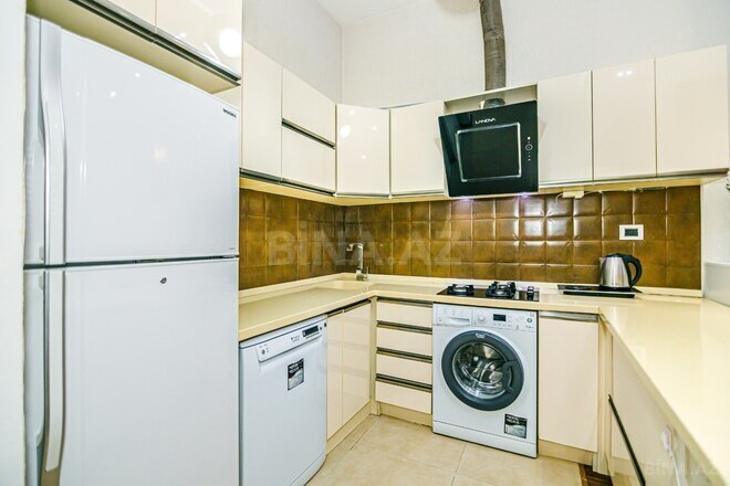 Сдаётся 2-комн. вторичка 70 м², м. Сахил, photo 18 from 27