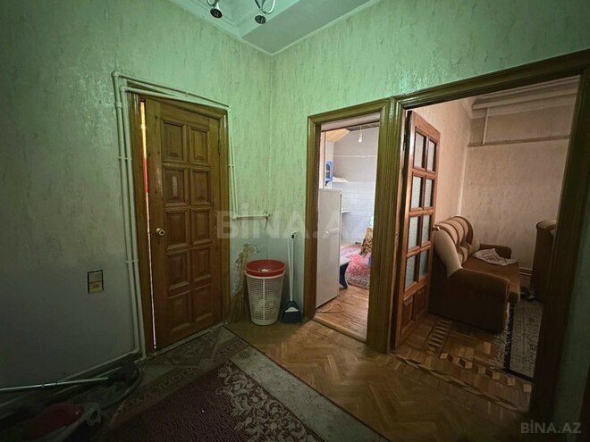Satılır 2 otaqlı köhnə tikili 65 m², Nizami m., photo 14 from 16
