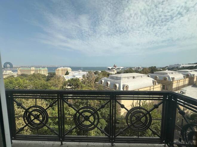 Satılır 2 otaqlı köhnə tikili 70 m², İçəri Şəhər m., photo 11 from 19