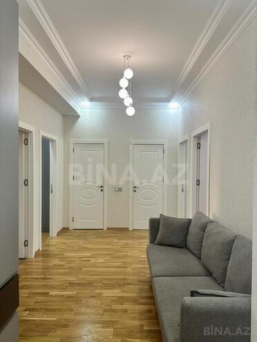 Сдаётся 3-комн. новостройка 106 м², м. Нефтчиляр, photo 13 from 17