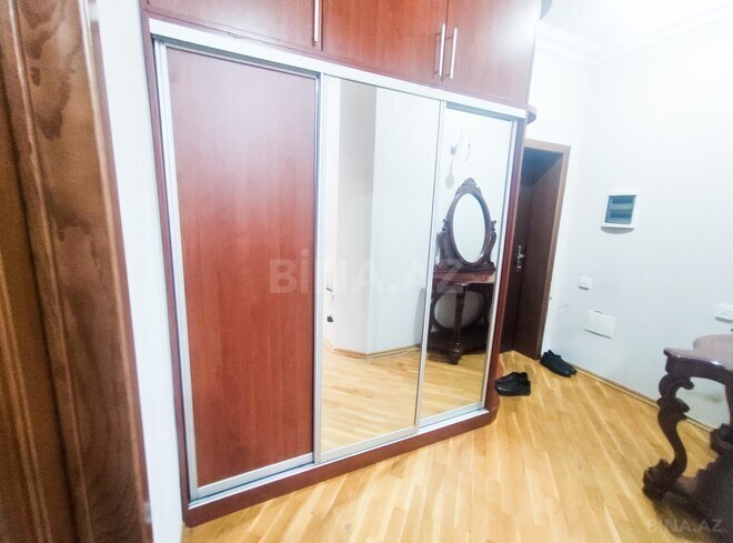 Сдаётся 2-комн. новостройка 95 м², м. Нефтчиляр, photo 12 from 17