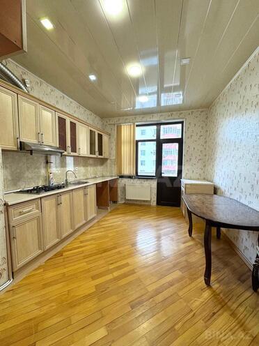 Продаётся 3-комн. новостройка 121 м², м. Ази Асланов, photo 8 from 14