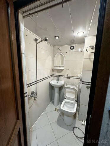 Продаётся 3-комн. вторичка 60 м², м. Нариман Нариманов, photo 12 from 19