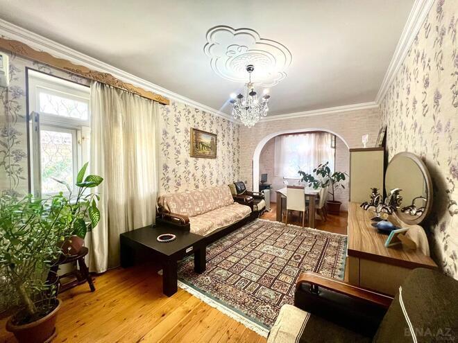 Satılır 3 otaqlı köhnə tikili 90 m², Nərimanov r., photo 3 from 14