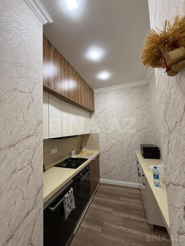 Satılır 2 otaqlı köhnə tikili 80 m², Sahil m., photo 14 from 18