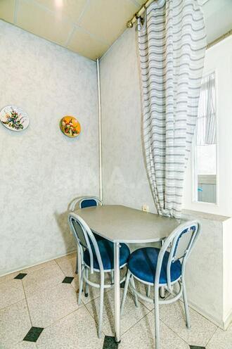 İcarəyə verilir 2 otaqlı köhnə tikili 55 m², Sahil m., photo 8 from 13