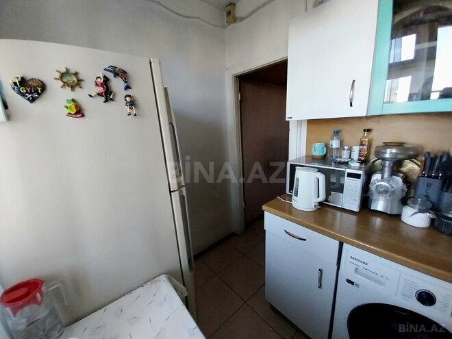 Satılır 2 otaqlı köhnə tikili 63 m², Yasamal q., photo 12 from 14
