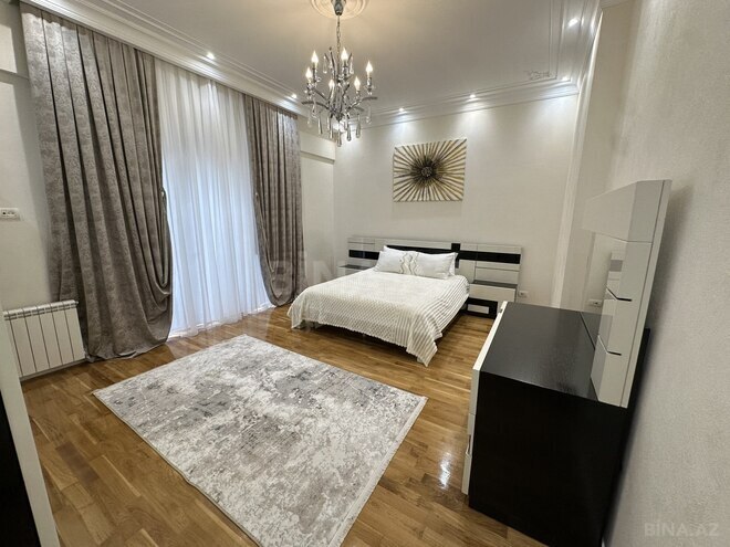 Satılır 4 otaqlı yeni tikili 225 m², 28 May m., photo 15 from 20