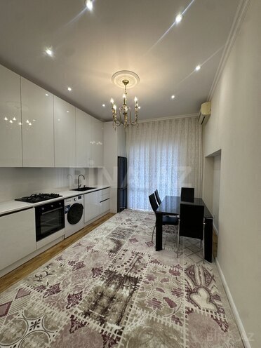 Satılır 4 otaqlı yeni tikili 225 m², 28 May m., photo 18 from 20