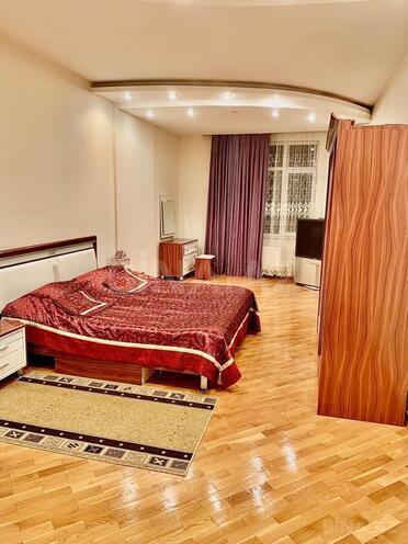 Satılır 3 otaqlı yeni tikili 170 m², 28 May m., photo 8 from 14