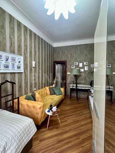 Продаётся 4-комн. вторичка 100 м², м. 28 мая, photo 23 from 32