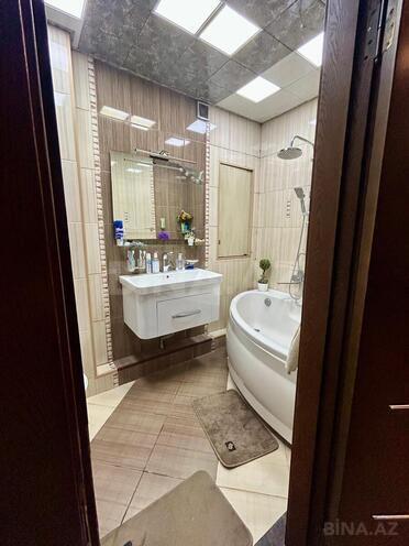 Продаётся 4-комн. вторичка 100 м², м. 28 мая, photo 26 from 32