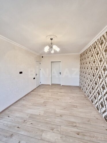 Продаётся 3-комн. вторичка 70 м², м. Кара Караев, photo 5 from 9