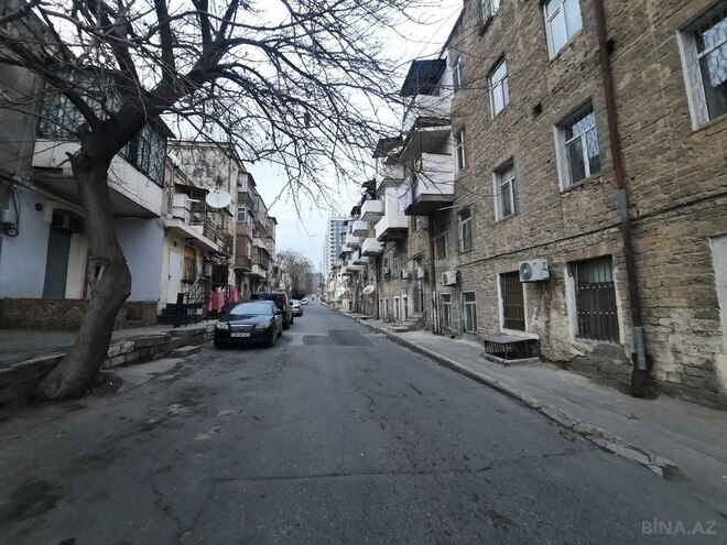 Satılır 2 otaqlı köhnə tikili 55 m², Bayıl q., photo 13 from 14