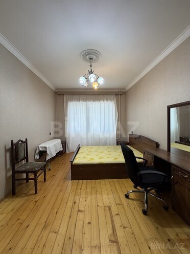 Satılır 4 otaqlı köhnə tikili 100 m², Bakıxanov q., photo 12 from 24