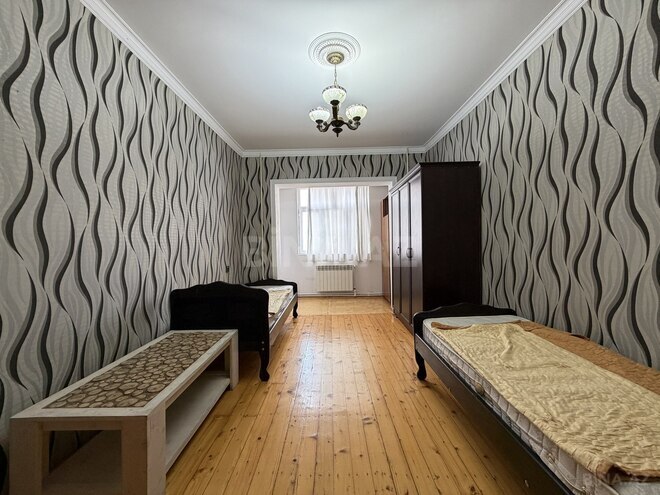 Satılır 4 otaqlı köhnə tikili 100 m², Bakıxanov q., photo 15 from 24