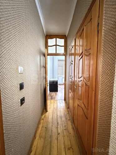 Satılır 4 otaqlı köhnə tikili 100 m², Bakıxanov q., photo 17 from 24