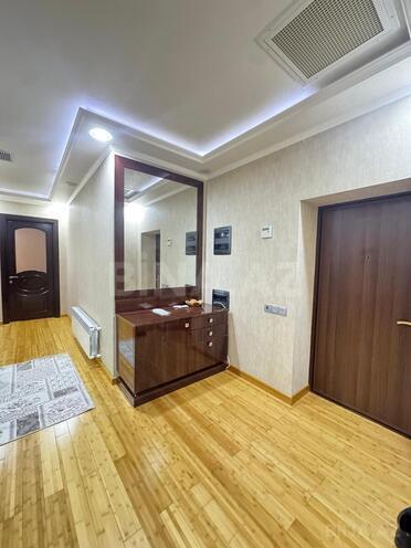 İcarəyə verilir 3 otaqlı yeni tikili 140 m², Nizami m., photo 14 from 23